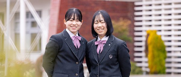「なんでもやってみよう!」の精神で成長し続ける双子姉妹の学校生活