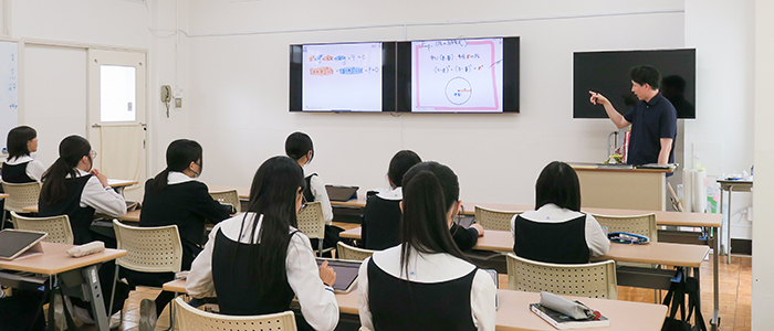 数学をもっと楽しく！分かりやすく！瀧野川女子「黒板の無い教室」の授業とは？