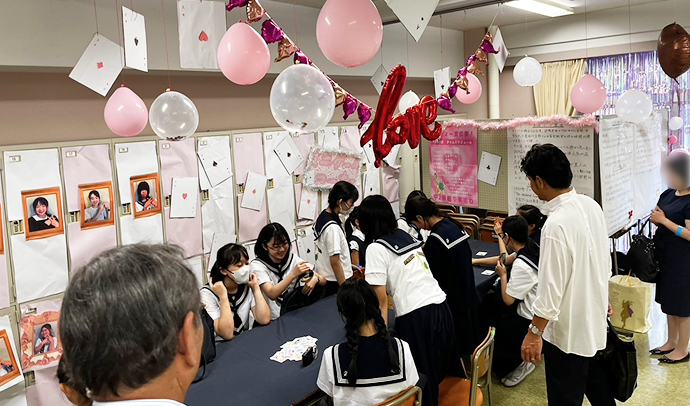 超ばんじょー宣伝部が作成した花飾り