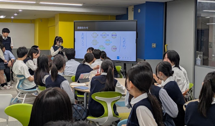 執行部委員会では学年問わず意見を出し合い、みんなでよりよい文化祭作りをしています
